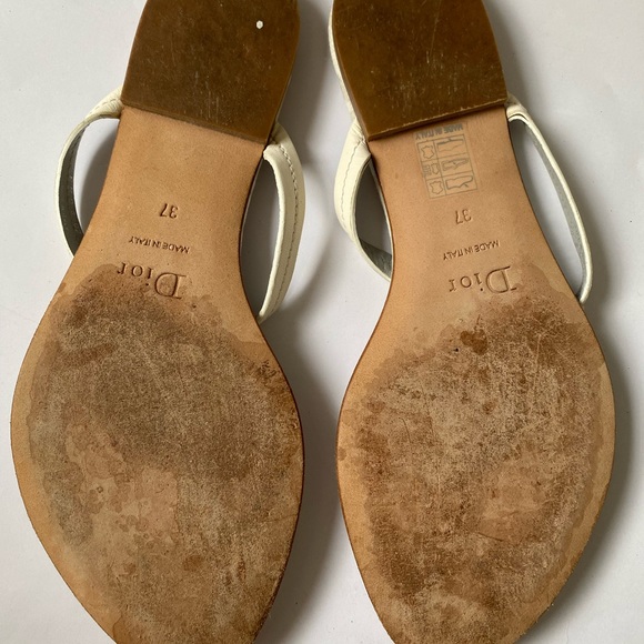 Sandals - Picture 2 of 3